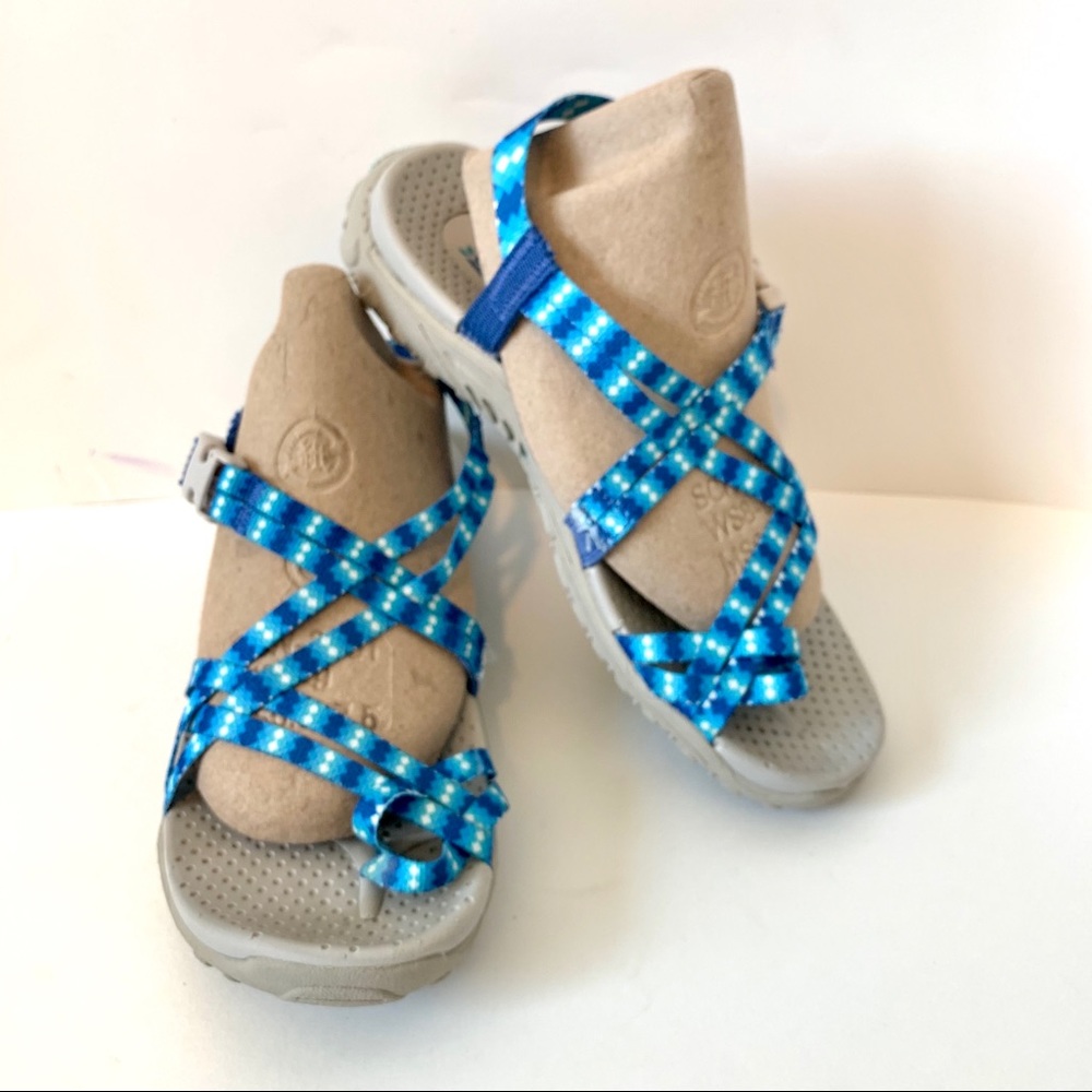 SKECHERS Reggae Tie Dyed Outdoor Sandals—SZ. 6